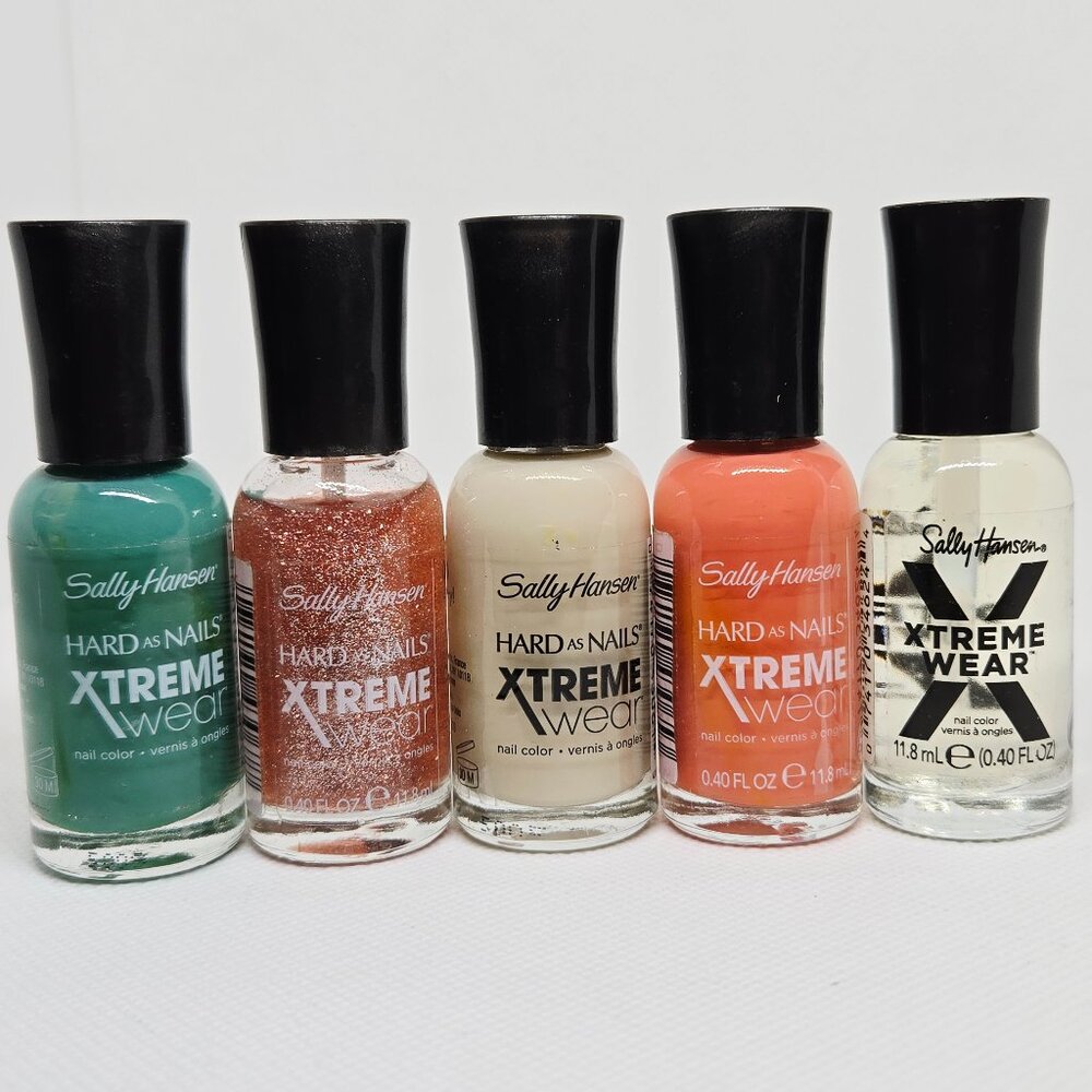 SALLY HANSEN HARD AS NAILS XTREME WEAR LOT OF 5 ASSORTED COLORS NEW NAIL POLISH